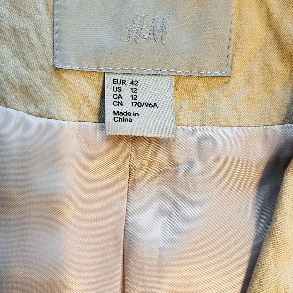 Beige Wrinkle Jacket - Picture 5 of 5